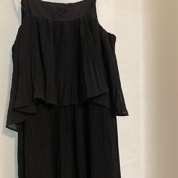 H&M Black Pleated Dress - Picture 6 of 7